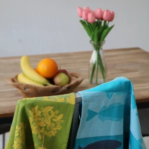 Lot de 2 torchons artisanaux – Les citrons verts & les poissons